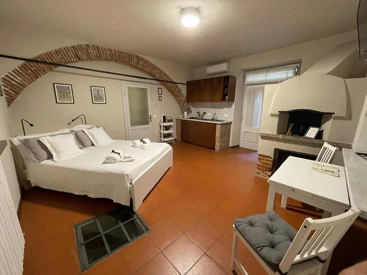 Appartement La Casa Nel Vicolo à Altopascio Italie